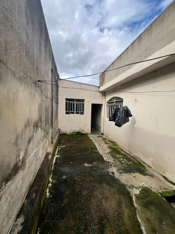 Casa, Alvorada, 4 Quartos, 0 Vaga, 1 Suíte