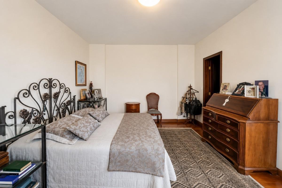 Apartamento, Luxemburgo, 4 Quartos, 4 Vagas, 2 Suítes