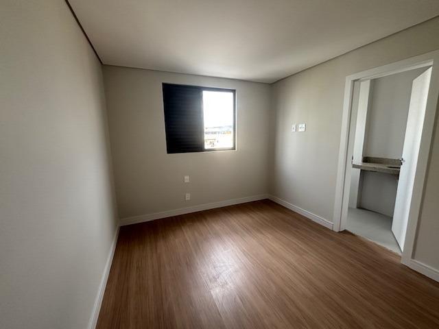 Apartamento, Sagrada Família, 2 Quartos, 2 Vagas, 2 Suítes
