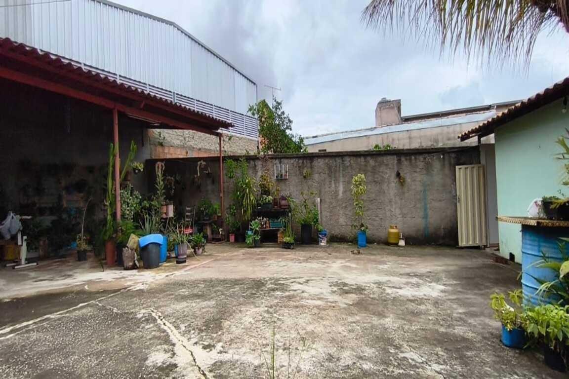 Casa, Ouro Minas, 2 Quartos, 8 Vagas