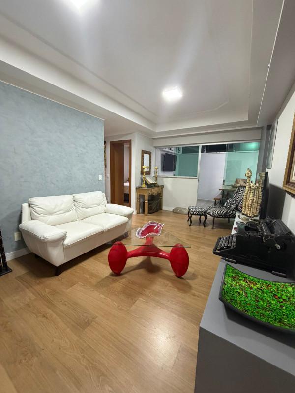 Apartamento, Castelo, 2 Quartos, 2 Vagas, 1 Suíte