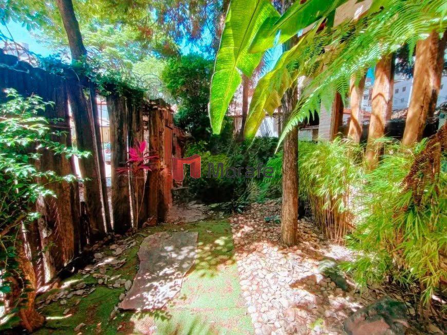 Casa, Castelo, 4 Quartos, 4 Vagas, 1 Suíte