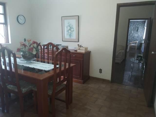 Casa, Cachoeirinha, 4 Quartos, 2 Vagas, 1 Suíte