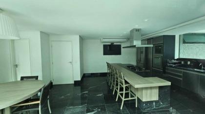 Apartamento, Funcionários, 4 Quartos, 4 Vagas, 4 Suítes