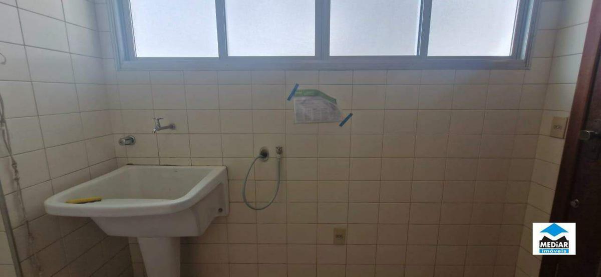 Apartamento, Funcionários, 3 Quartos, 1 Vaga, 1 Suíte