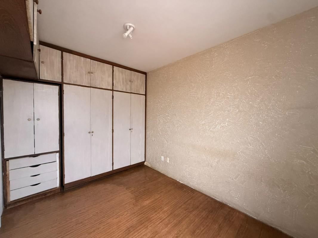 Apartamento, Floresta, 2 Quartos, 0 Vaga