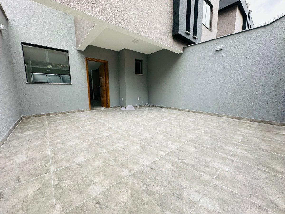 Casa, Santa Mônica, 3 Quartos, 2 Vagas, 1 Suíte