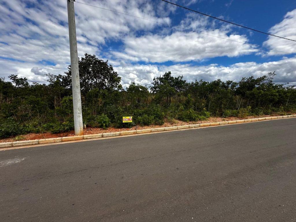 Lote, Centro, 0 Quarto, 0 Vaga
