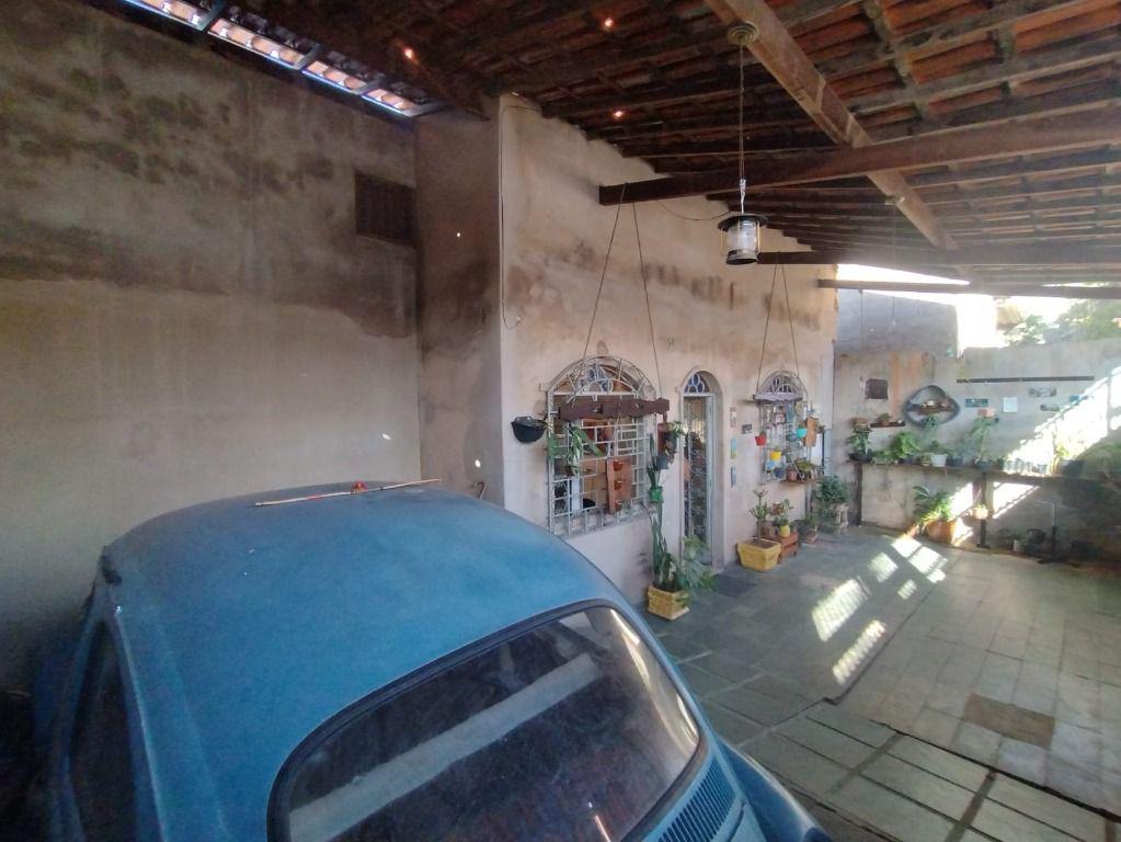 Casa, Itacolomi, 3 Quartos, 2 Vagas, 1 Suíte