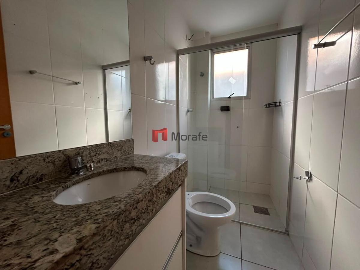 Apartamento, Floresta, 2 Quartos, 2 Vagas, 1 Suíte