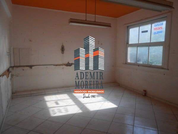 Sala, Centro
