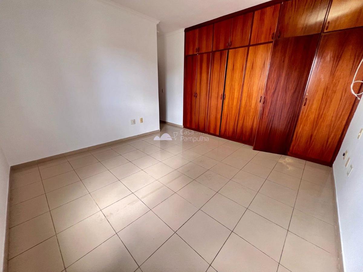 Apartamento, Jaraguá, 4 Quartos, 2 Vagas, 1 Suíte