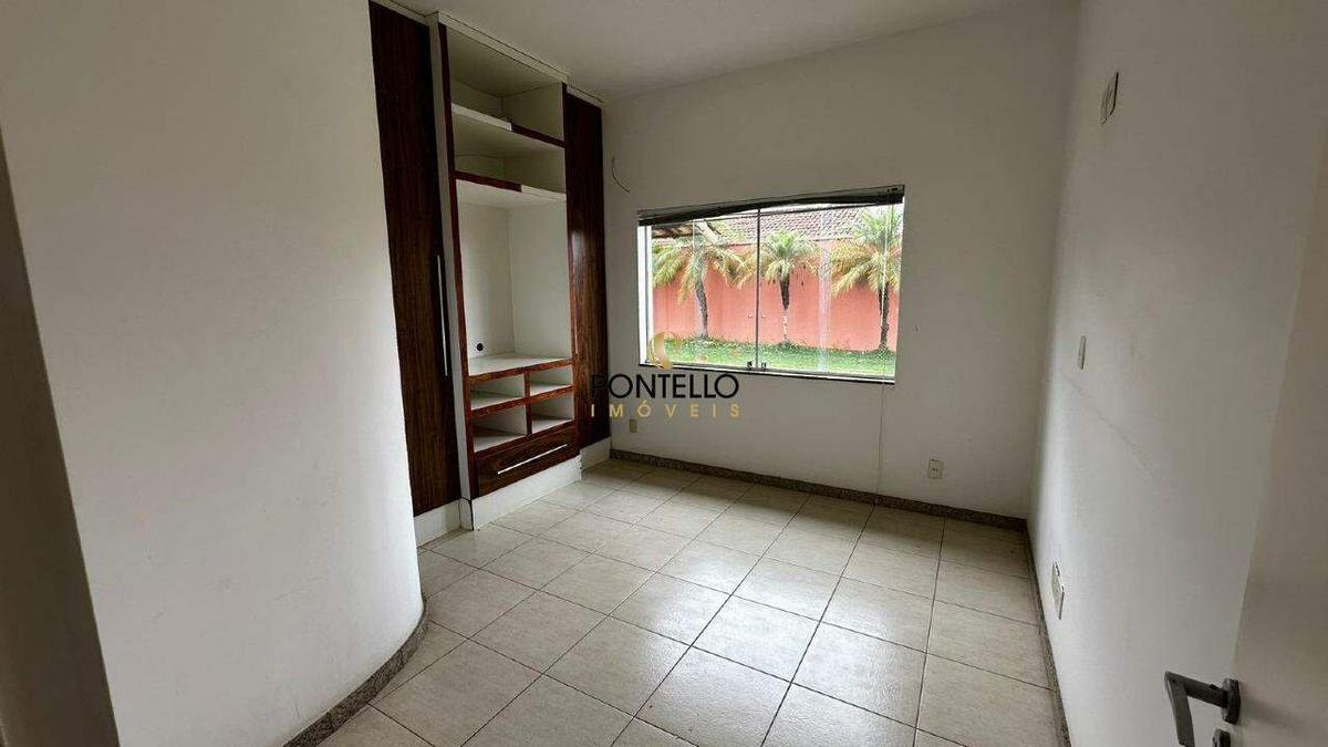 Casa, Santa Rita de Cássia, 5 Quartos, 2 Vagas, 2 Suítes