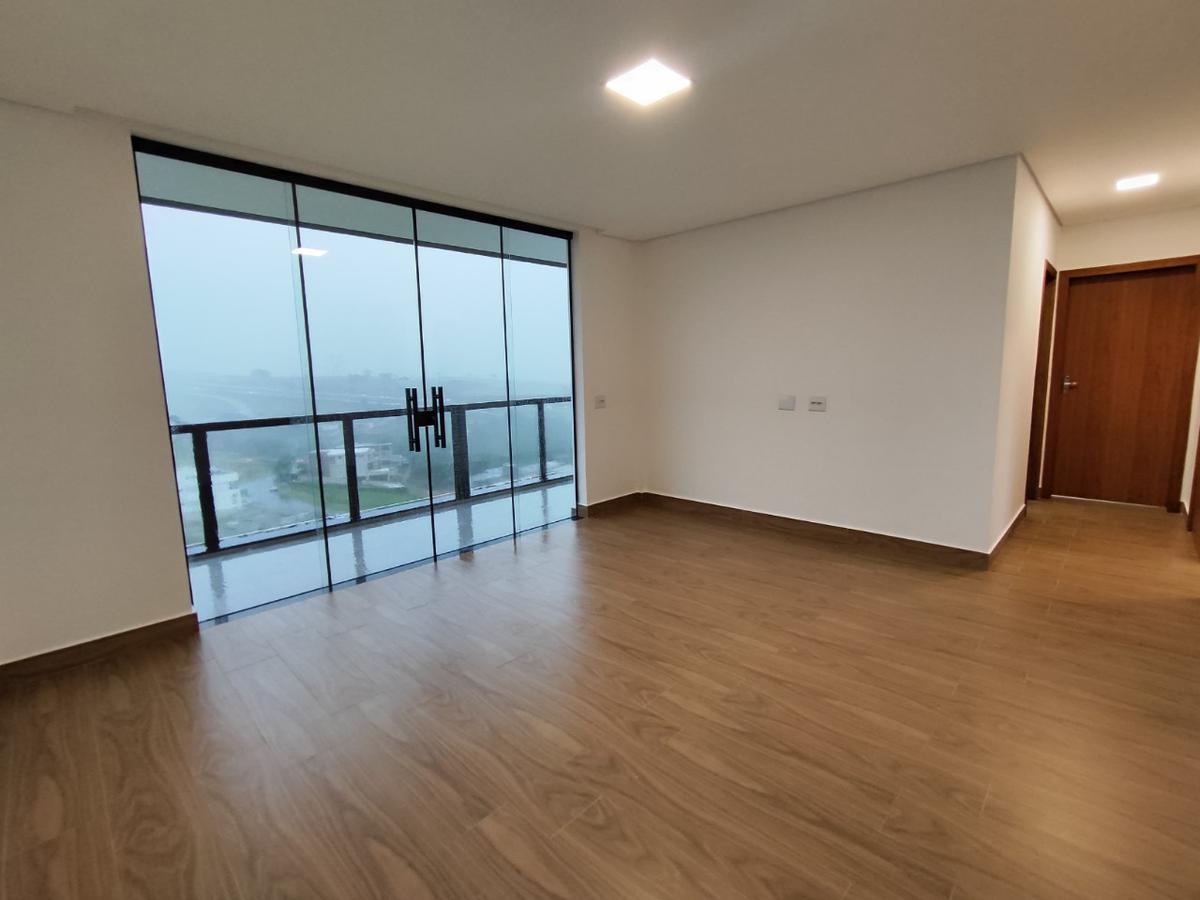 Casa, Alphaville Minas Gerais, 3 Quartos, 4 Vagas, 2 Suítes