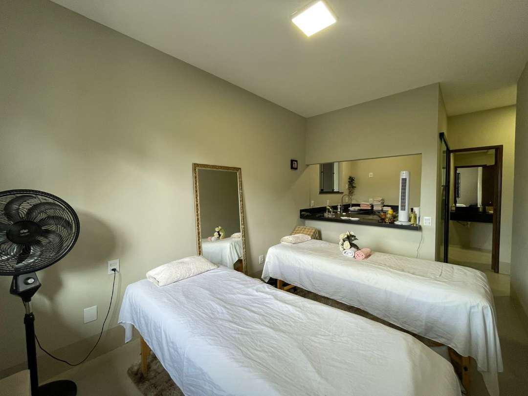 Casa, Ouro Preto, 3 Quartos, 4 Vagas, 1 Suíte