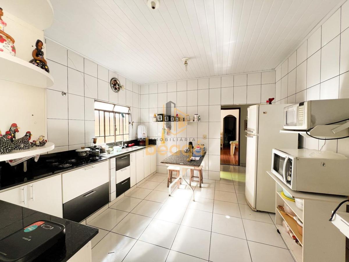 Casa, Pedra Azul, 3 Quartos, 3 Vagas, 1 Suíte