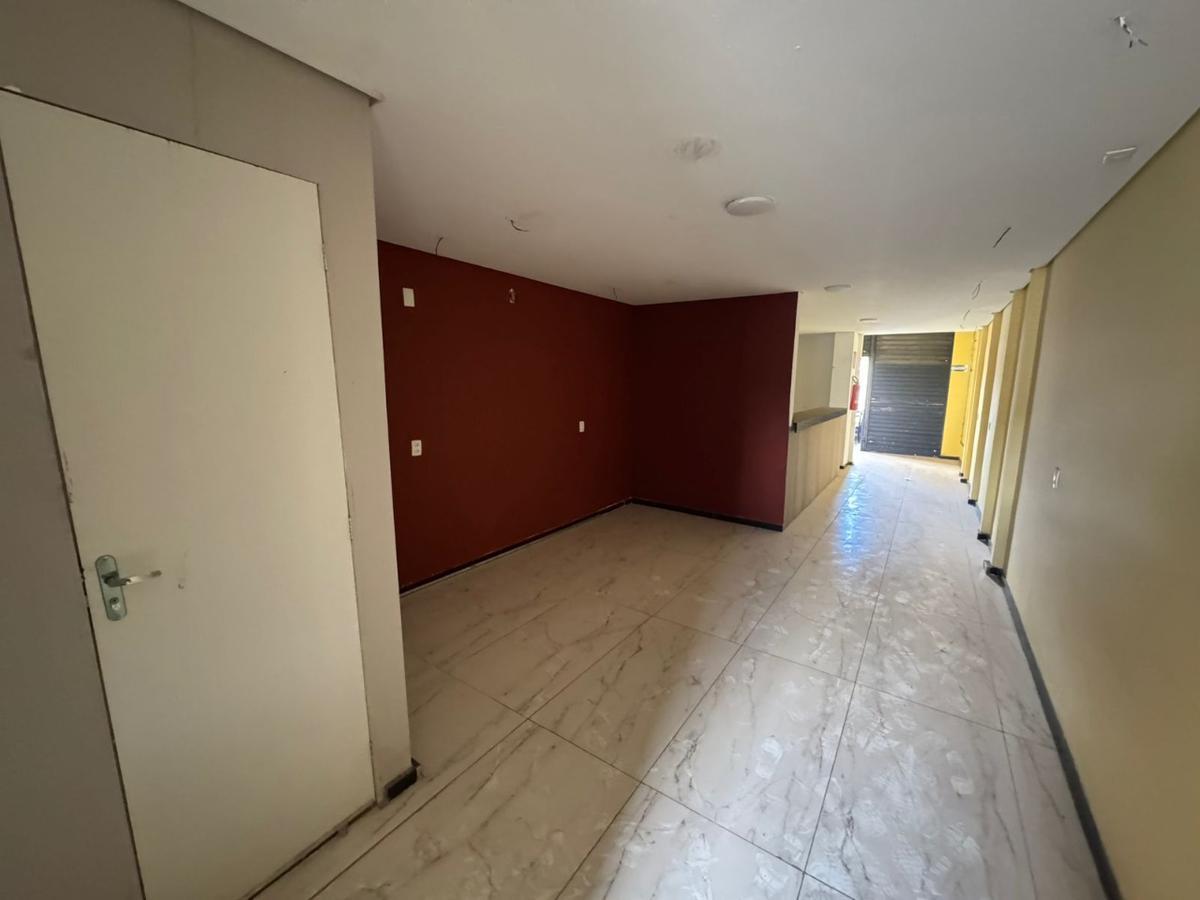 Andar, Sagrada Família, 0 Quarto, 0 Vaga