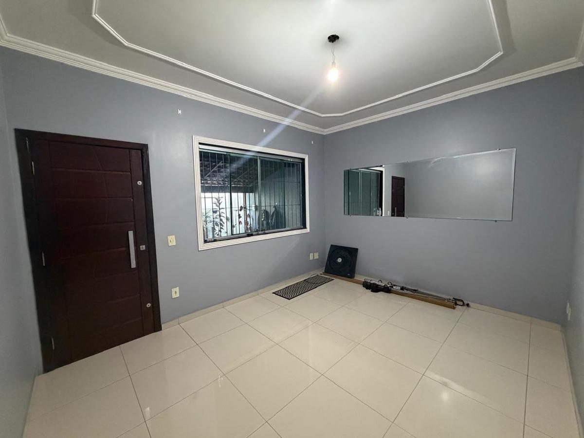Casa, Tropical, 3 Quartos, 2 Vagas, 1 Suíte