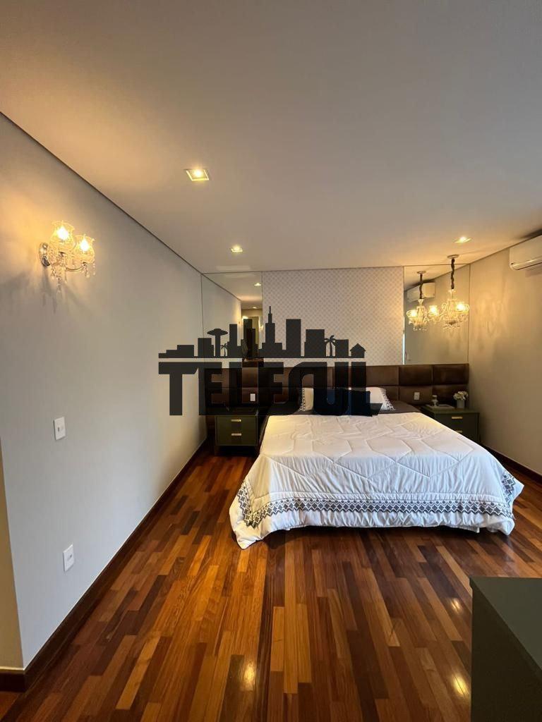 Casa, Campos Elíseos, 3 Quartos, 5 Vagas, 1 Suíte