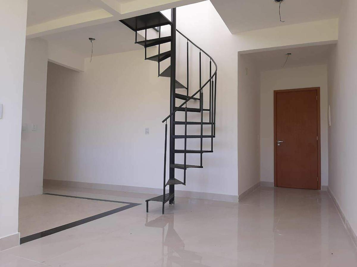 Cobertura, Novo Centro, 2 Quartos, 1 Vaga