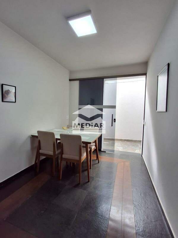 Casa, Palmares, 3 Quartos, 4 Vagas, 1 Suíte