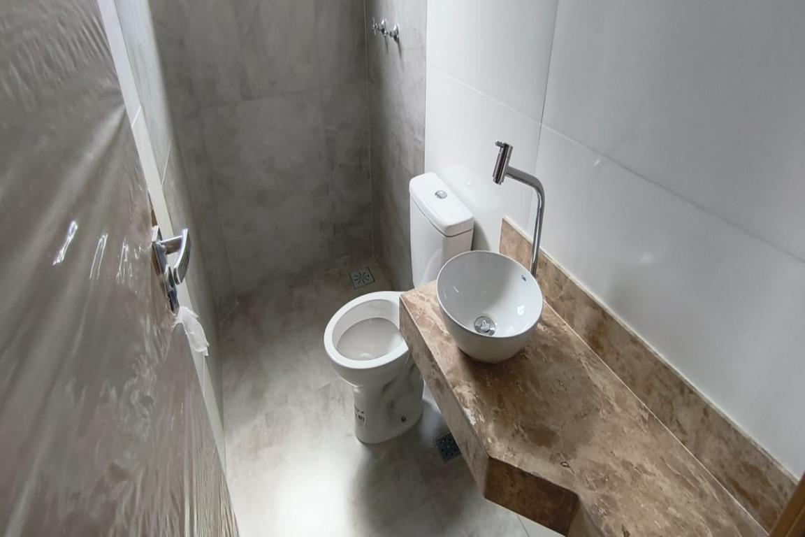 Casa, Itapoã, 3 Quartos, 2 Vagas, 1 Suíte