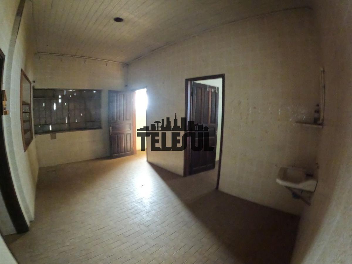 Casa, Centro, 3 Quartos, 0 Vaga