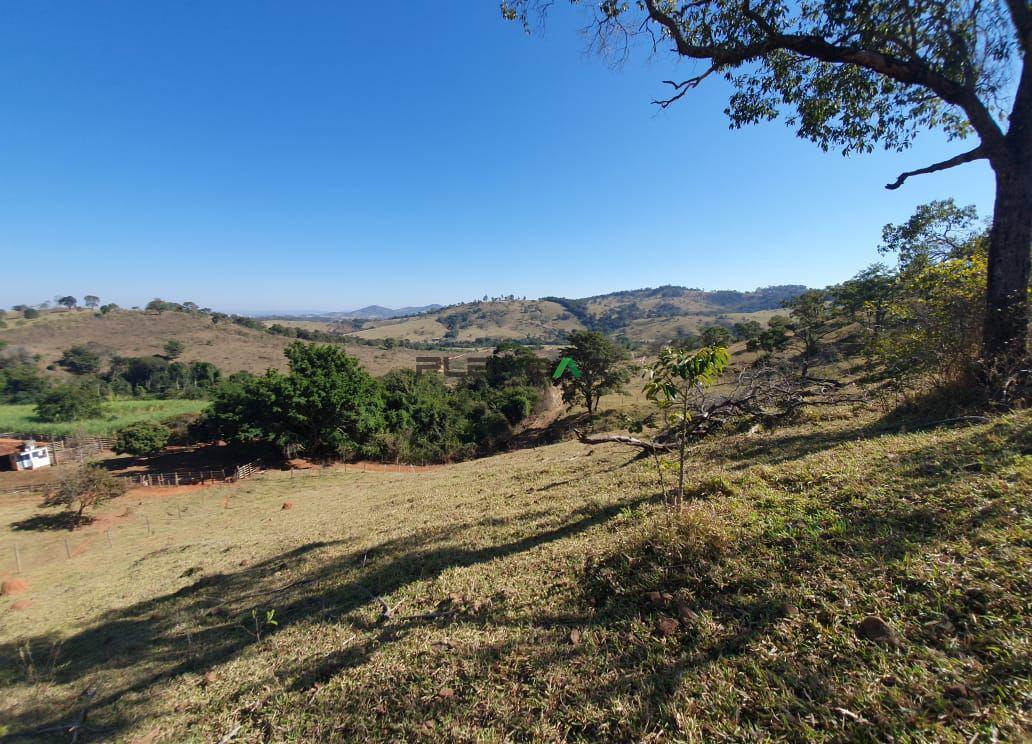 Fazenda, Centro, 2 Quartos, 0 Vaga