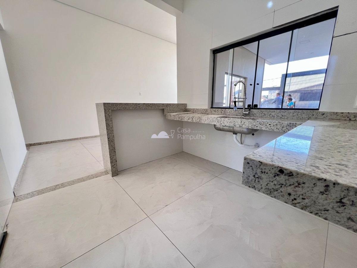 Casa, Conjunto Minascaixa, 3 Quartos, 2 Vagas, 1 Suíte