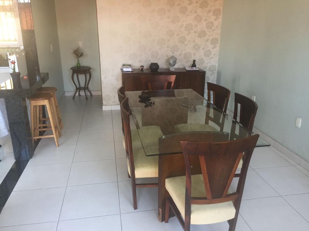 Casa, Coqueiros, 4 Quartos, 7 Vagas, 1 Suíte