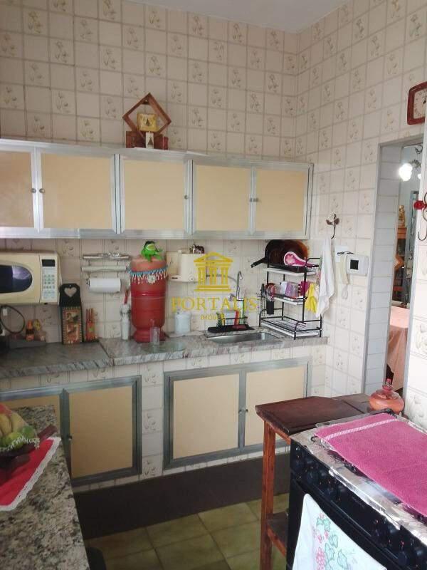 Casa, Carlos Prates, 3 Quartos, 2 Vagas, 1 Suíte