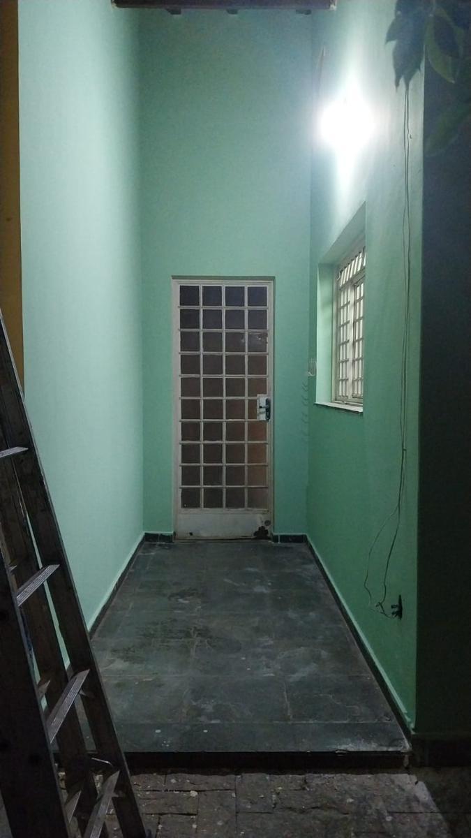 Casa, Nova Granada, 4 Quartos, 2 Vagas, 1 Suíte