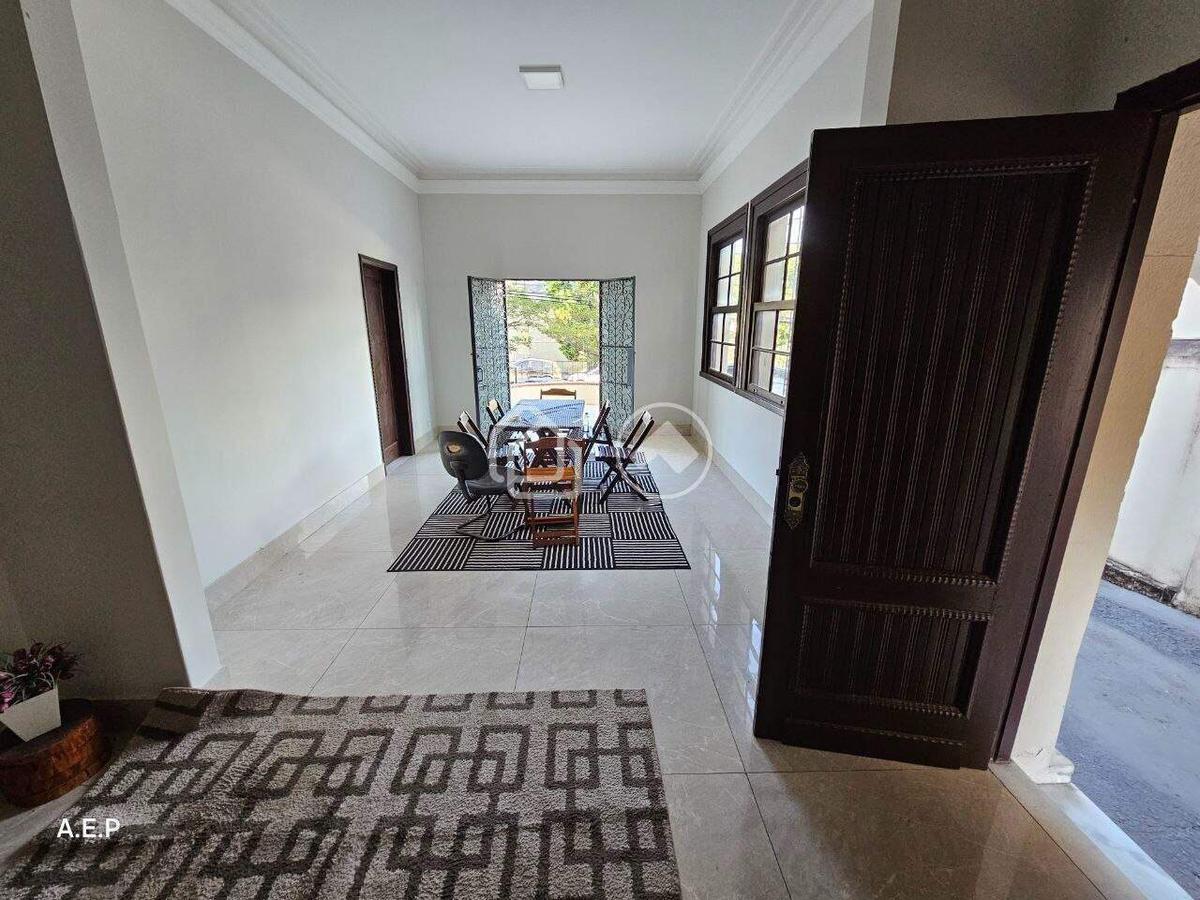Casa, Santo Agostinho, 6 Quartos, 12 Vagas, 2 Suítes