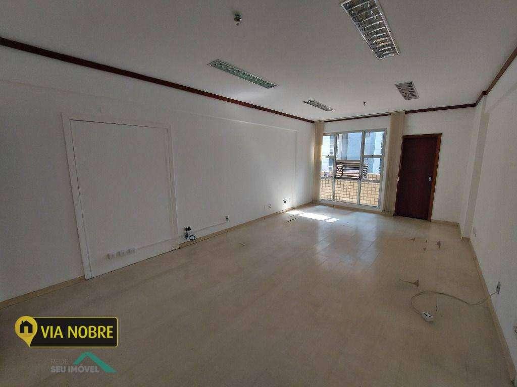 Sala, Lourdes
