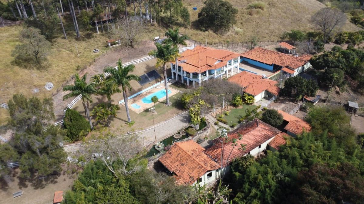 Fazenda, Centro, 7 Quartos, 0 Vaga, 2 Suítes