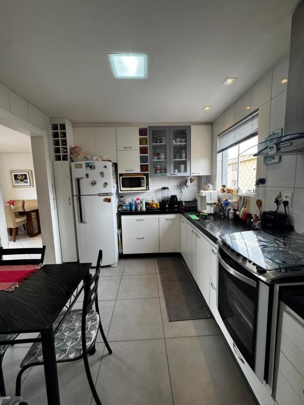 Apartamento, Santa Terezinha, 3 Quartos, 2 Vagas, 1 Suíte