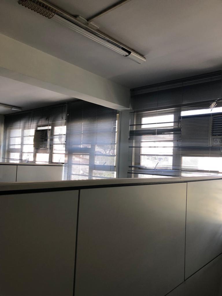 Sala, Santa Efigênia