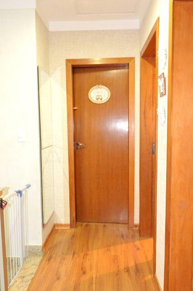 Casa, Castelo, 3 Quartos, 2 Vagas, 1 Suíte