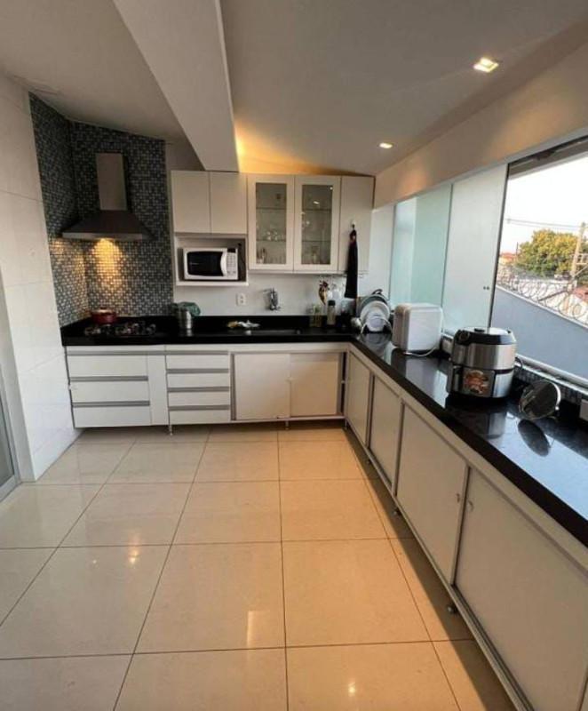 Casa, Juliana, 5 Quartos, 4 Vagas, 1 Suíte