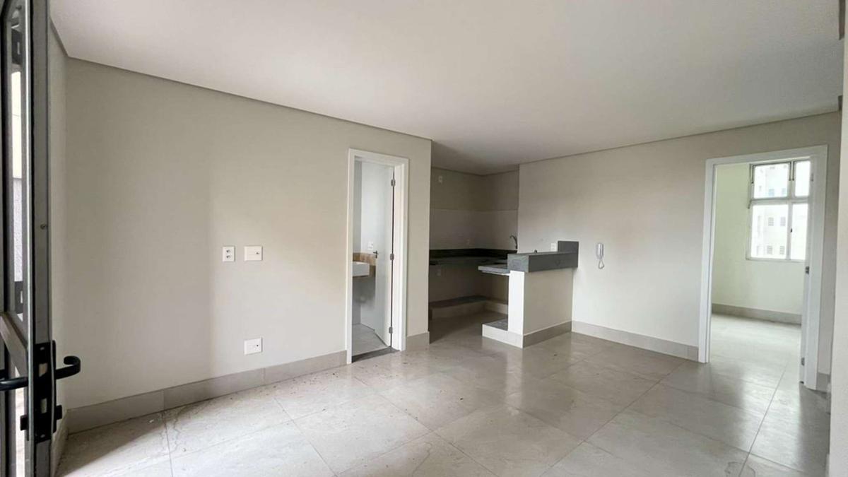 Apartamento, Centro, 2 Quartos, 0 Vaga, 1 Suíte