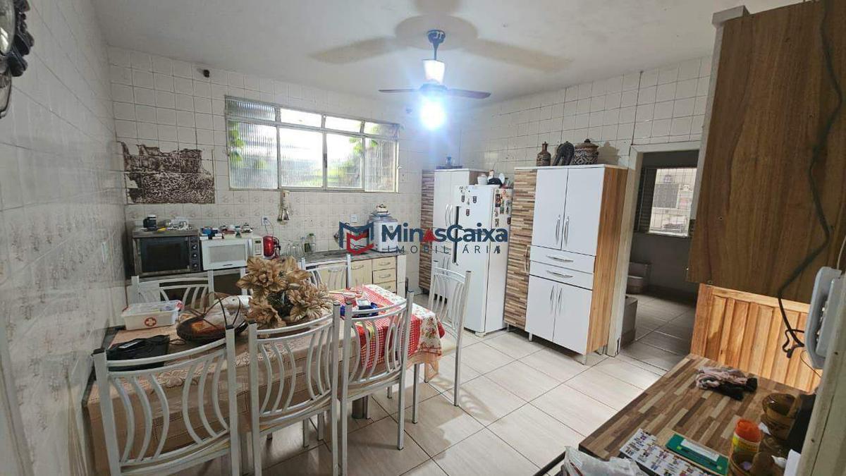 Casa, São José, 3 Quartos, 2 Vagas, 1 Suíte