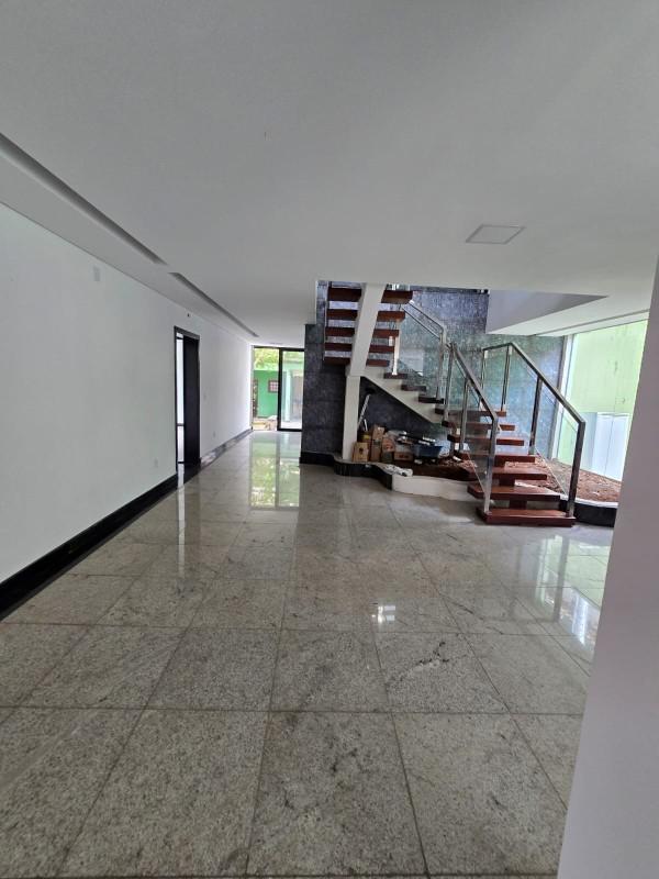 Casa, Cabral, 4 Quartos, 4 Vagas, 3 Suítes