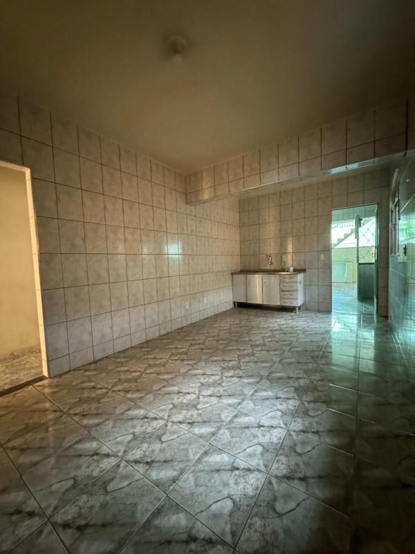 Casa, Petrópolis (barreiro), 4 Quartos, 3 Vagas, 2 Suítes