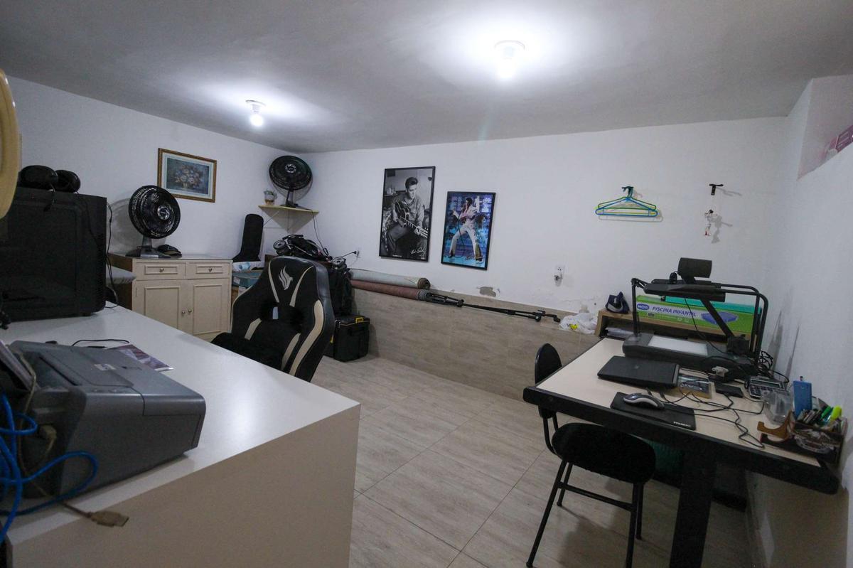 Casa, Dona Clara, 3 Quartos, 4 Vagas, 1 Suíte