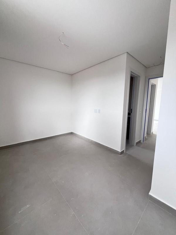 Cobertura, Jardim Industrial, 2 Quartos, 2 Vagas, 1 Suíte