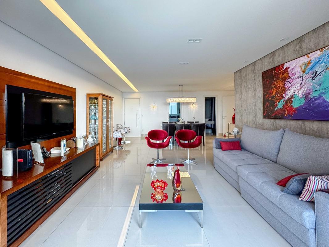 Apartamento, Barroca, 4 Quartos, 4 Vagas, 3 Suítes