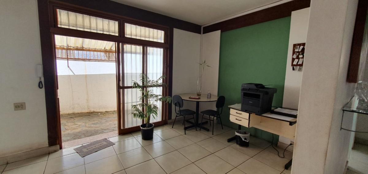 Casa, Prado, 3 Quartos, 4 Vagas