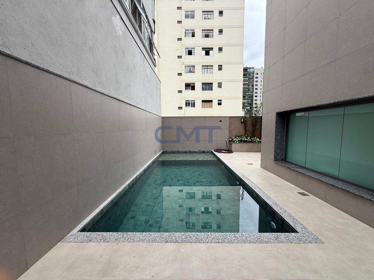 Apartamento, Funcionários, 2 Quartos, 2 Vagas, 1 Suíte