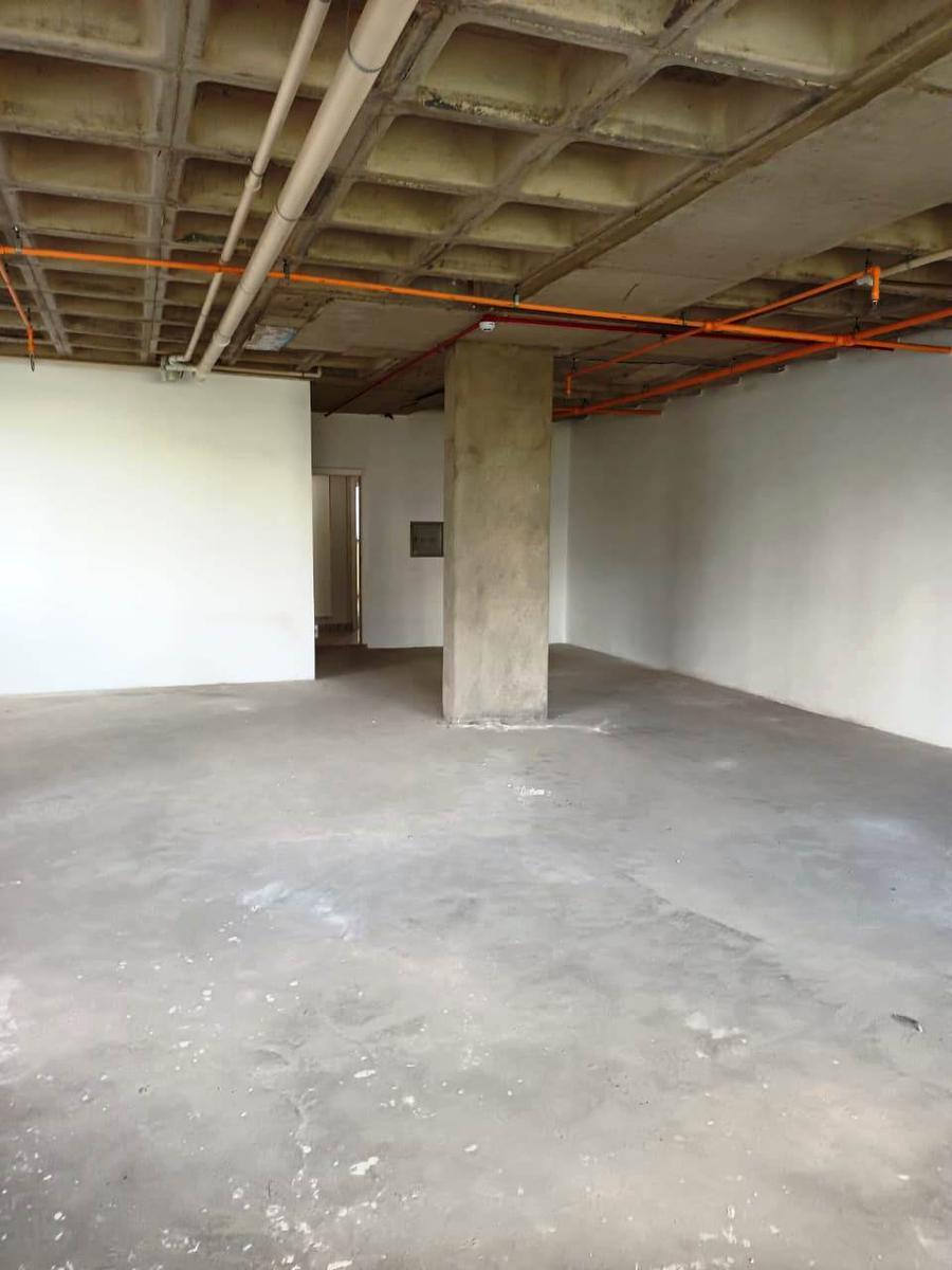 Sala, Savassi, 0 Quarto, 8 Vagas