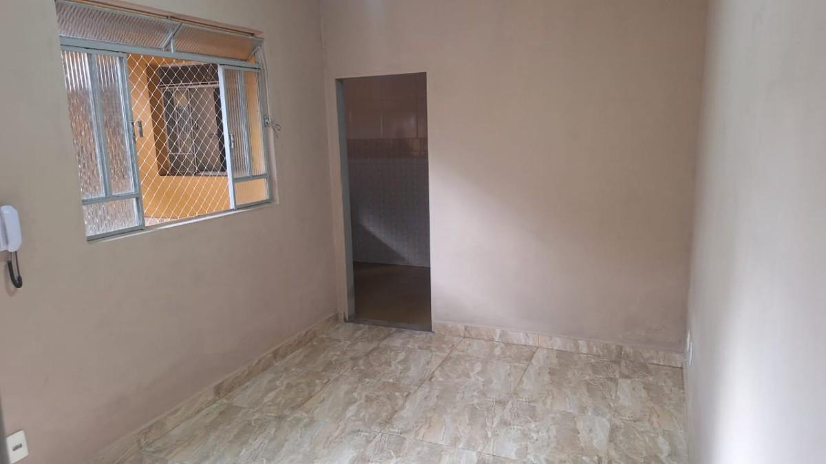 Casa, Cinquentenário, 1 Quarto, 0 Vaga